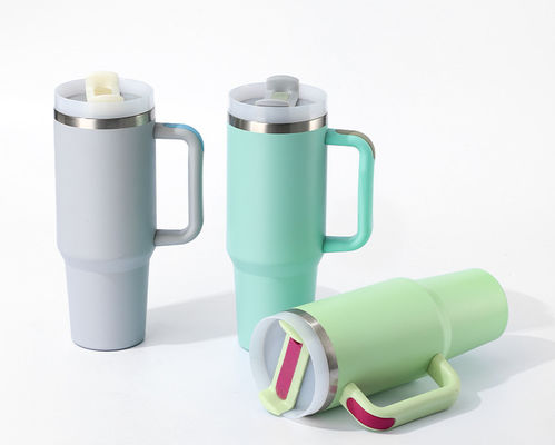 食品グレードのステンレス鋼 断熱ボトル ミラー 仕上げ 蓋に再利用可能なスクリュー